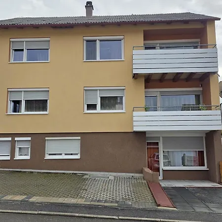 Modernes Haus Mit Schoener Ausstattung Prázdninový dům *